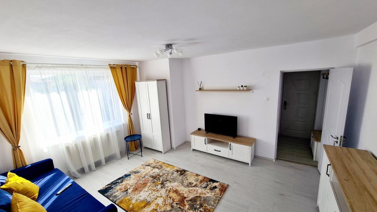Belle Apartments - Central Питешти Экстерьер фото